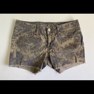 American Eagle Outfitters Shorts Size 6